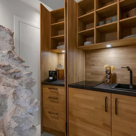 Diocletian Palace Lux Apartman Cu 2-diocletian Palace *